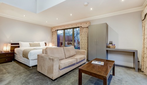 King Luxury Villa