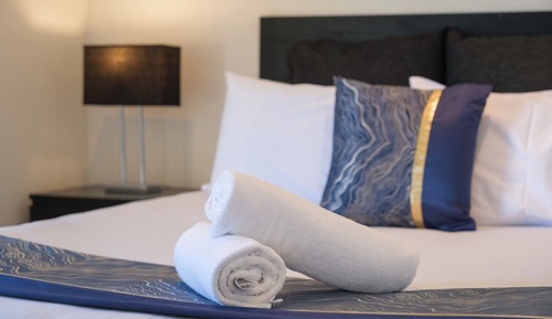 Economy Queen Room