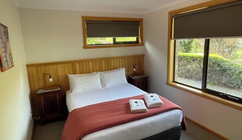The Deck(One Bedroom 2 people | Two Bedroom 4 people)