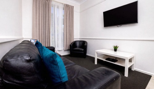 2 Bedroom Duplex