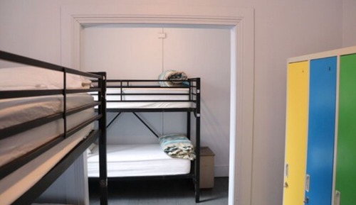 Standard Shared Dormitory, Non Smoking, Shared Bathroom (4 Bed Mixed Dorm)