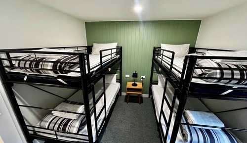 Deluxe 2 Bedroom Cabins - S6