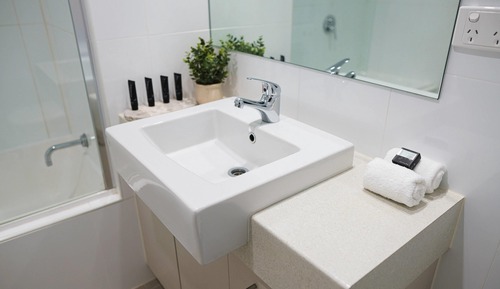 Room, 2 Bedrooms, Accessible (Interconnecting Residence)