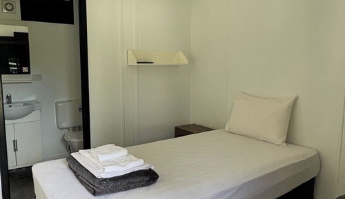 Economy Studio - Sleeps 1