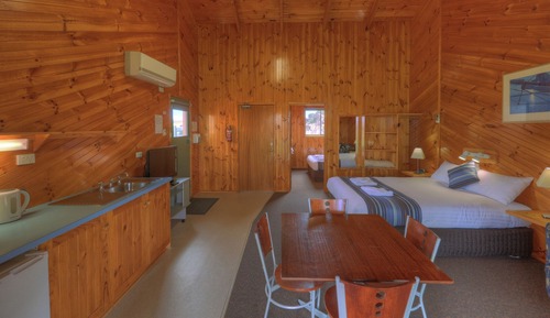 Deluxe Cottage, 2 Queen Beds, Sea View