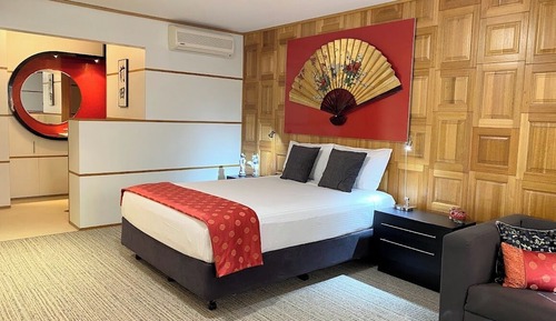 Maeda Room