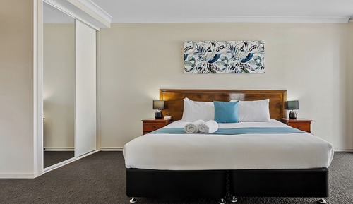 1 Bedroom Deluxe Apartment 