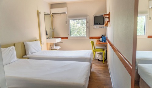 Standard Room, 2 Twin Beds