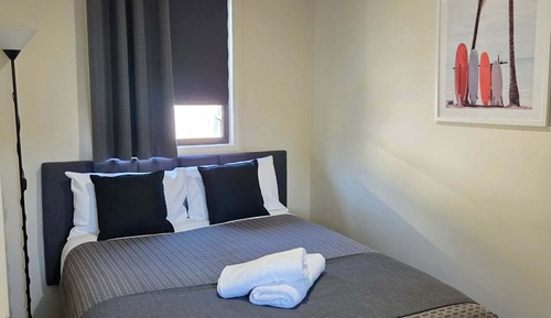 Two Bedroom Cabin - Pittwater