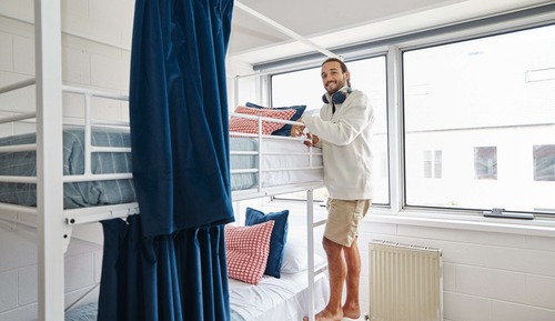 Entire 4 Bed Dorm