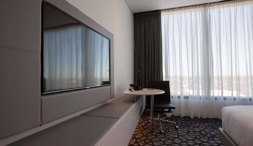 Deluxe Room, 1 King Bed