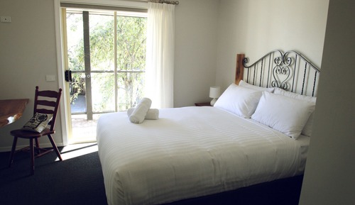Standard Room, Ensuite, Garden View (Room 7)
