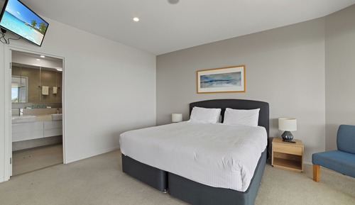 3 Bedroom North Facing Ocean View
