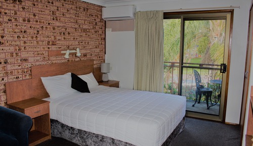 Queen Room with Balcony