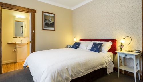Queen Room