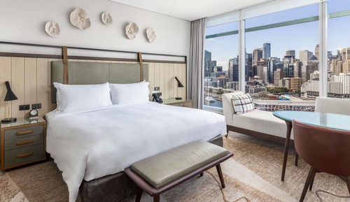 Superior Room, 1 King Bed (Premium Bath, Darling Harbour View)