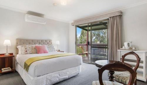 Queen Room