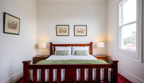 Deluxe King Suite