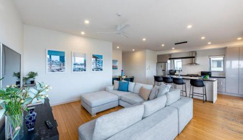 Apartment - Split Level