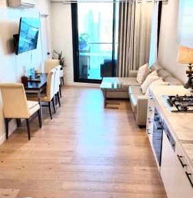 Two-Bedroom Apartment with Mountain View