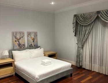 Double Room with Private External Bathroom