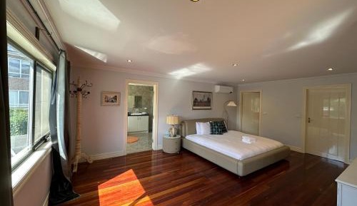 Deluxe Family Suite