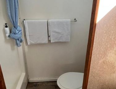 Budget Cabin B1