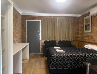 Queen Room with Balcony