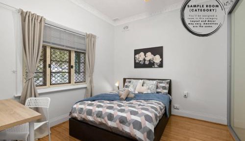 Double Room with Shared Bathroom
