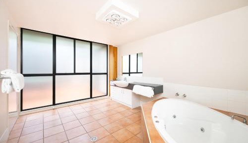 Premium Three-Bedroom Apartment