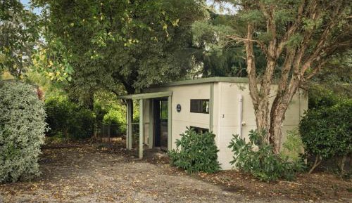 Bark Royal Studio (Dog Friendly)