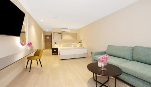 Deluxe Double Room with Balcony