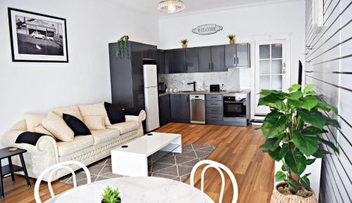 One-Bedroom House