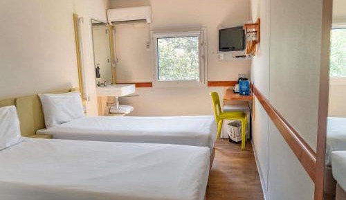 Standard Room - Non-Smoking