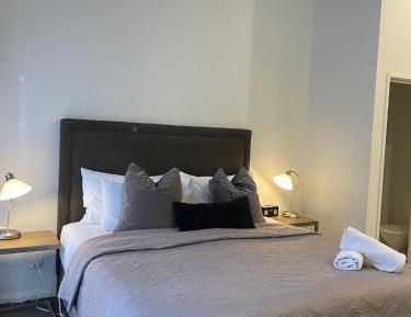 One-Bedroom Apartment with Spa Bath