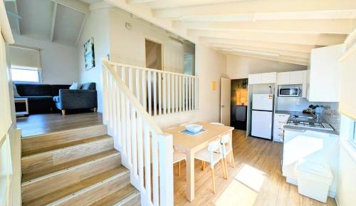 Three Bedroom Family Cabin - Two Queen + One Double/Single Tri Bunk