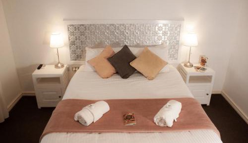 Queen Room