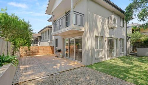 Three-Bedroom Townhouse