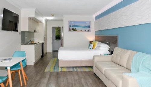 Studio Apartment