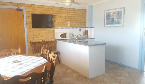 Executive Two-Bedroom Suite with Spa Bath