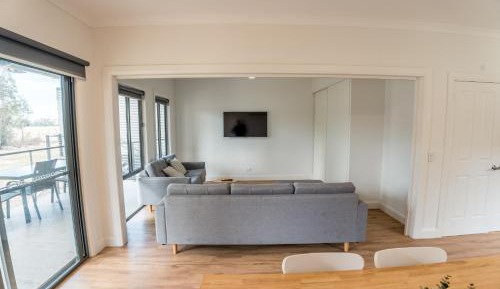 Poolside Villa (2BR)
