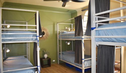 Bed in 6-Bed Mixed Dormitory Apartment