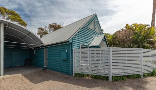 Three-Bedroom Townhouse