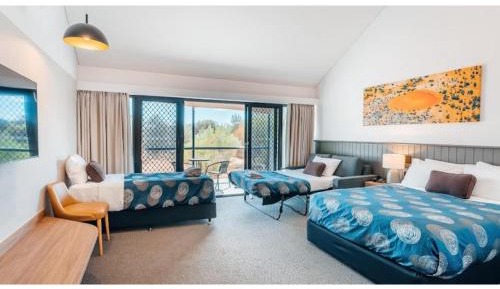 Standard Family Room - 1 Queen, 1 Single, 1 Sofabed
