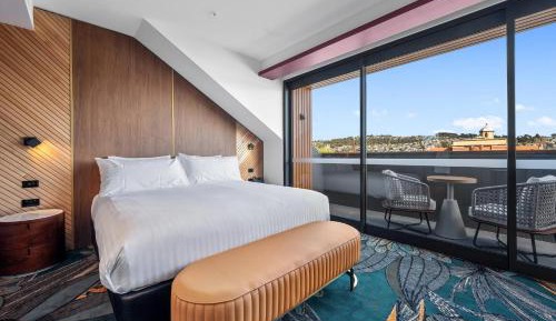 Penthouse King Suite
