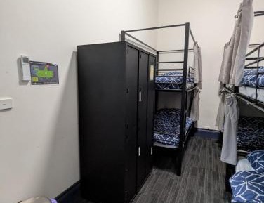 Bed in 6-Bed Mixed Dormitory Room