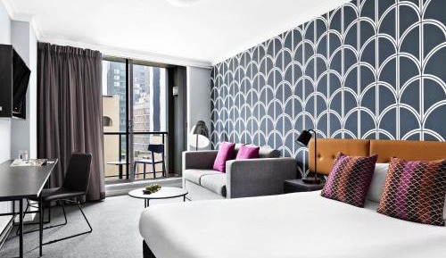 Standard Queen Room