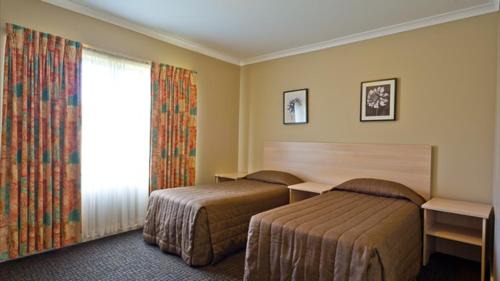 Two-Bedroom Suite