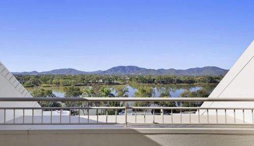 Superior Room with Two Zip Beds - River Side