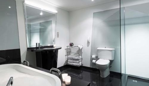 Two Bedroom Apartment 